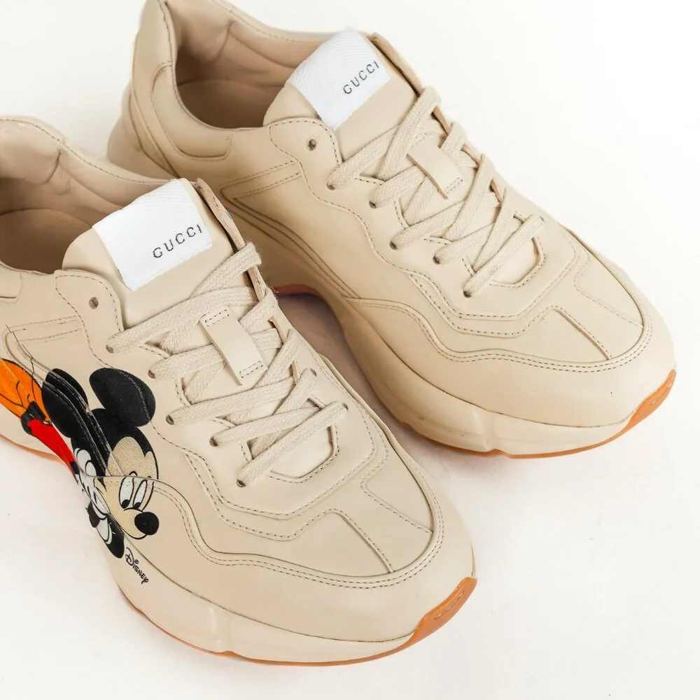 Gucci x Disney Rhyton Ivoire 'Mickey Mouse' Leather Sneakers - Picture 6 of 12
